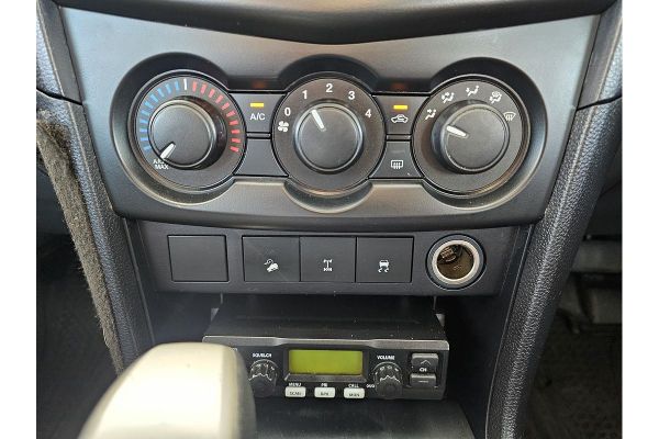 2020 Mazda BT-50 UR XT image