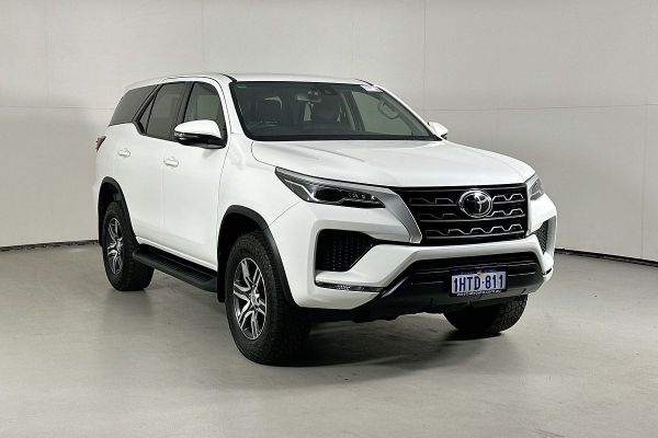 2023 Toyota Fortuner GX GUN156R image