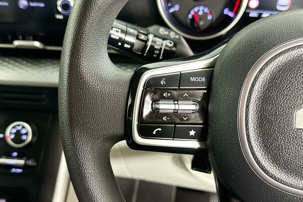 2023 Kia Carnival KA4 S image