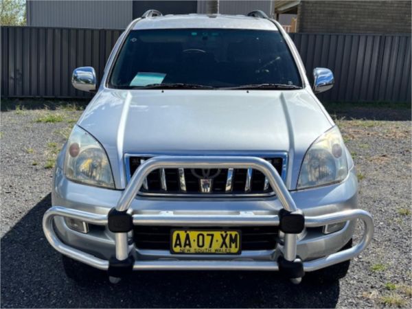 2004 TOYOTA LANDCRUISER 4D WAGON GRJ120R PRADO GRANDE (4x4) image