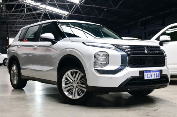 2024 Mitsubishi Outlander Wagon ZM MY24 ES image