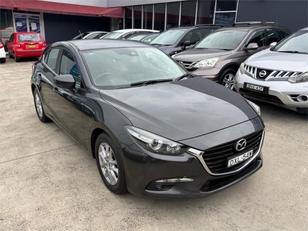 2018 MAZDA MAZDA3 5D HATCHBACK BN MY18 MAXX SPORT image