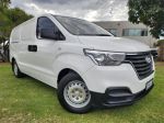 Image for 2019 HYUNDAI iLOAD 4D VAN TQ4 MY20 3S TWIN SWING