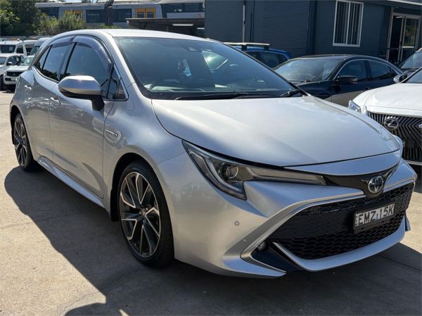 2021 Toyota Corolla Hatchback ZWE211R ZR Hybrid image