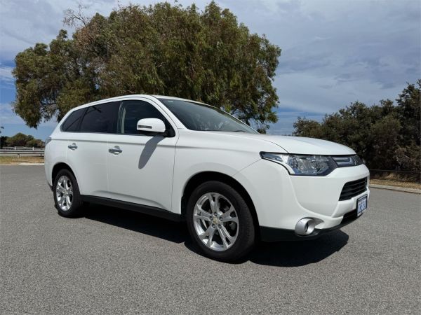 2012 MITSUBISHI OUTLANDER 4D WAGON ZJ ASPIRE (4x4) image