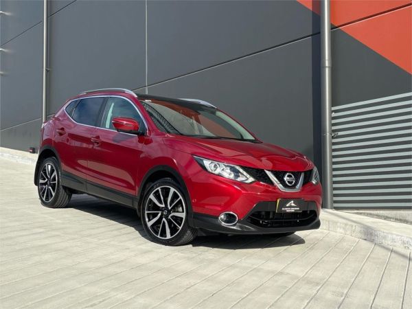 2015 NISSAN QASHQAI 4D WAGON J11 Ti image