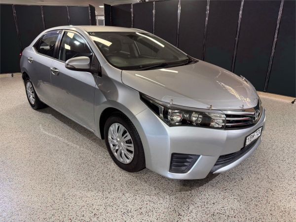 2014 TOYOTA COROLLA 4D SEDAN ZRE172R ASCENT image