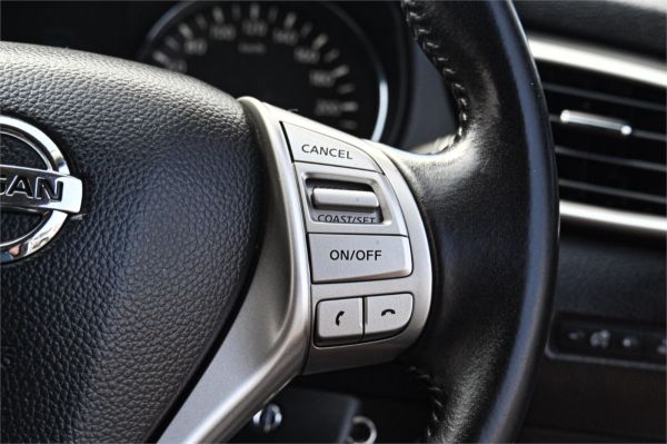 2015 Nissan QASHQAI Wagon J11 ST image