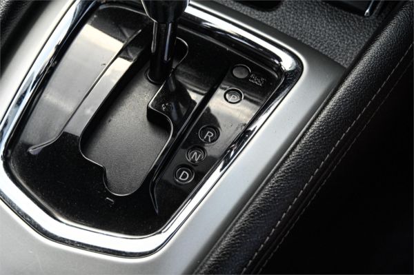 2015 Nissan QASHQAI Wagon J11 ST image