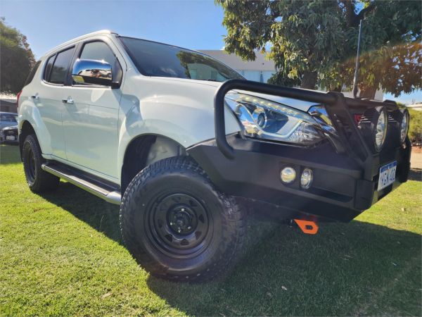 2017 ISUZU MU-X 4D WAGON UC MY17 LS-T (4x4) image