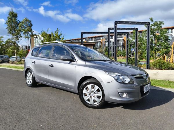 2012 HYUNDAI i30 4D WAGON FD MY12 cw SX 2.0 image