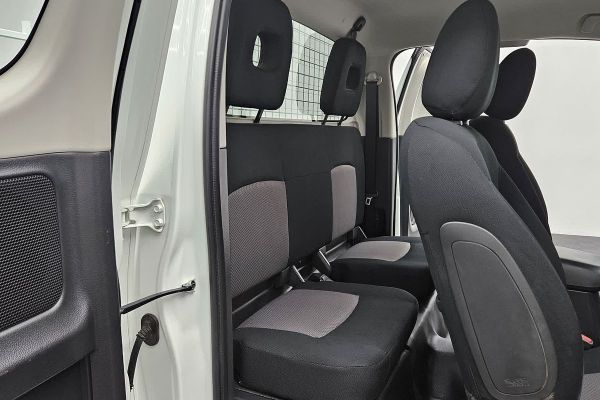 2019 Mitsubishi Triton GLX MR 4X4 image