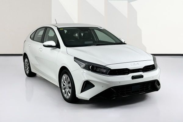 2024 Kia CERATO S SAFETY PACK BD MY24 image
