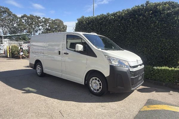 2022 Toyota Hiace GDH300R LWB image