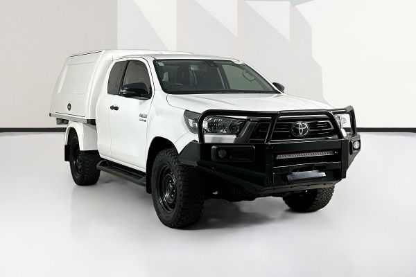 2021 Toyota HILUX SR (4x4) GUN126R FACELIFT 4X4 image