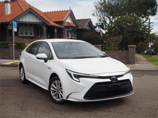 2024 TOYOTA COROLLA 4D SEDAN ZWE219R ASCENT SPORT HYBRID image