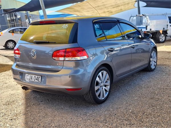 2012 Volkswagen Golf Hatchback VI MY12.5 118TSI Comfortline image