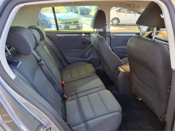 2012 Volkswagen Golf Hatchback VI MY12.5 118TSI Comfortline image
