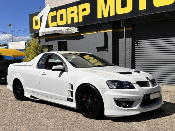 2009 Holden Special Vehicles Maloo E Series MY09 R8 White 6 Speed Manual Utility image