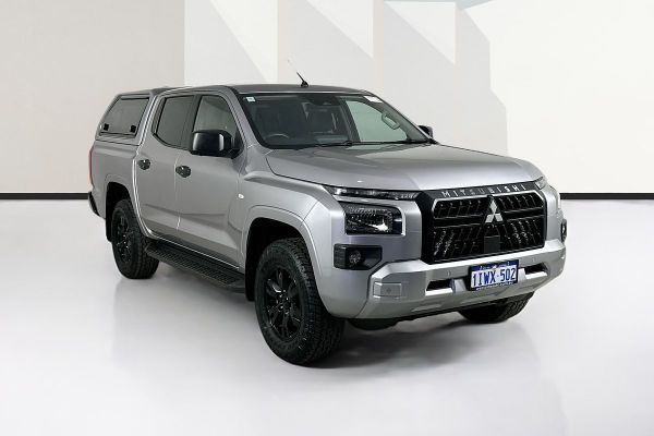 2024 Mitsubishi TRITON GLX+ (4x4) MV MY24 4X4 image