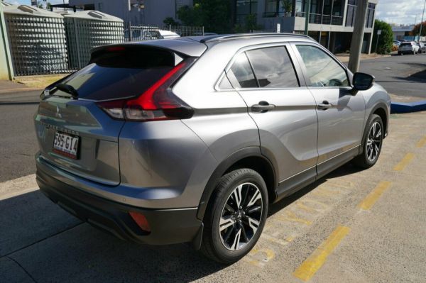 2023 Mitsubishi Eclipse Cross YB LS image
