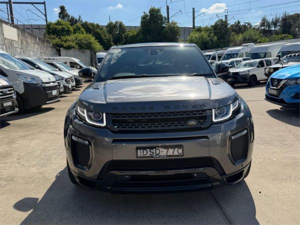 2017 Land Rover Range Rover Evoque Wagon L538 18MY TD4 150 SE Dynamic image