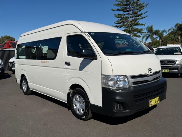2013 Toyota Hiace Bus TRH223R MY12 Commuter image