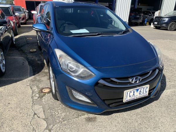 2014 Hyundai i30 GD MY14 Active 1.6 CRDi Blue 6 Speed Automatic Hatchback image