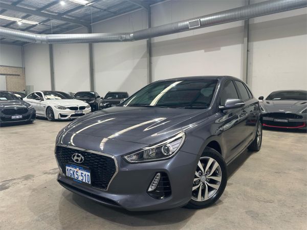 2017 HYUNDAI i30 4D HATCHBACK PD ACTIVE image