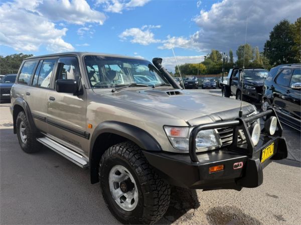 2000 Nissan Patrol Wagon GU II ST image