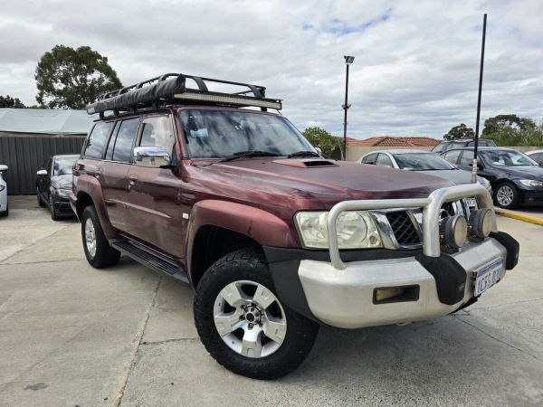 2004 Nissan Patrol GU IV MY05 ST Red 4 Speed Automatic Wagon image