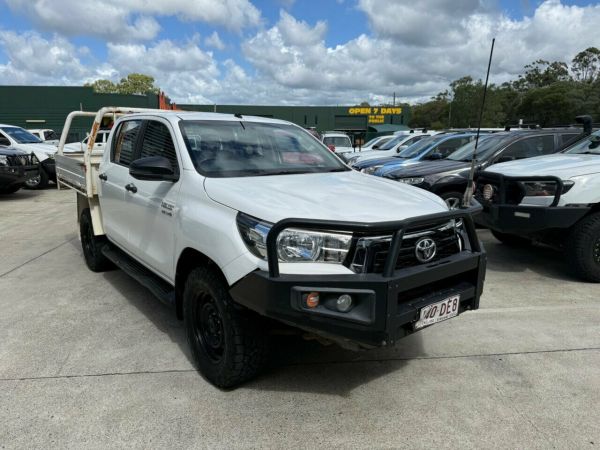 2018 Toyota Hilux GUN126R SR Double Cab White 6 Speed Sports Automatic Cab Chassis image