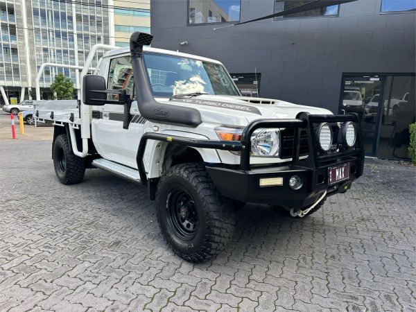 2019 TOYOTA LANDCRUISER C/CHAS VDJ79R MY18 WORKMATE (4x4) image