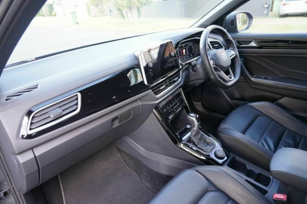 2022 Volkswagen T-Roc D1 MY22 R-Line image