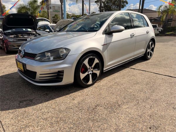 2015 Volkswagen Golf Hatchback VII MY15 GTI image