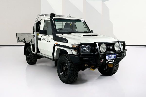 2020 Toyota LANDCRUISER GXL (4x4) VDJ79R 4X4 image