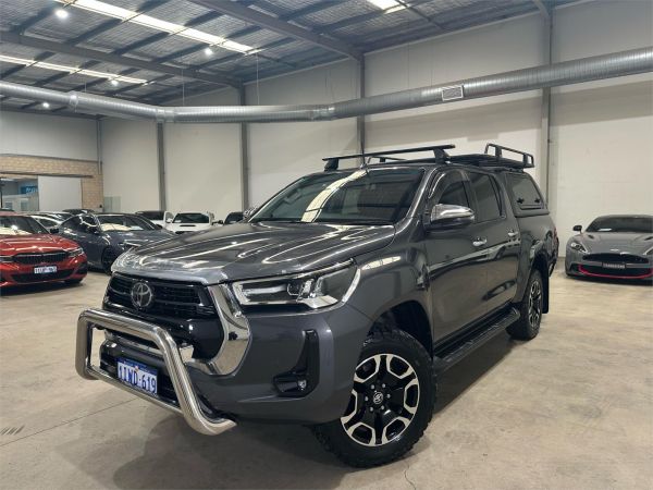 2021 TOYOTA HILUX DOUBLE CAB P/UP GUN126R FACELIFT SR5 (4x4) image