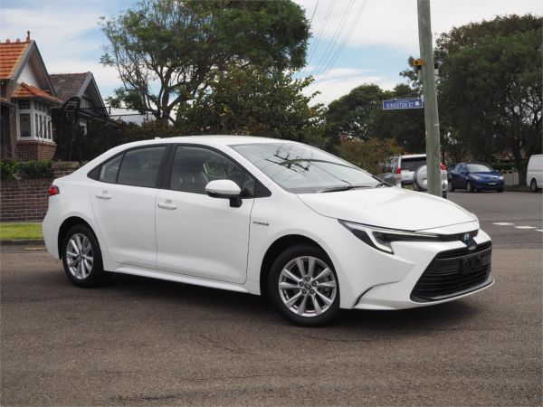 2024 TOYOTA COROLLA 4D SEDAN ZWE219R ASCENT SPORT HYBRID image