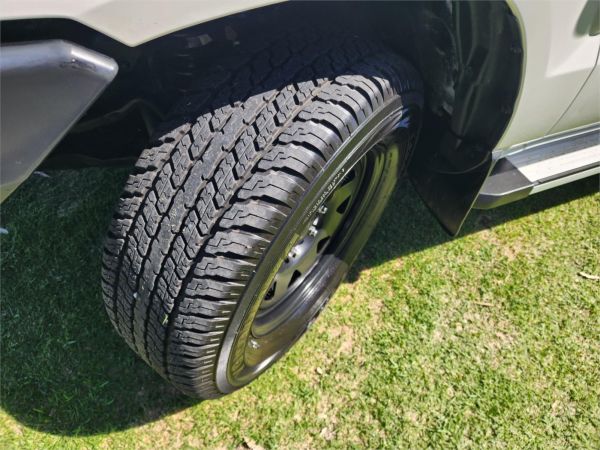 2005 TOYOTA LANDCRUISER 4D WAGON KZJ120R PRADO GX (4x4) image