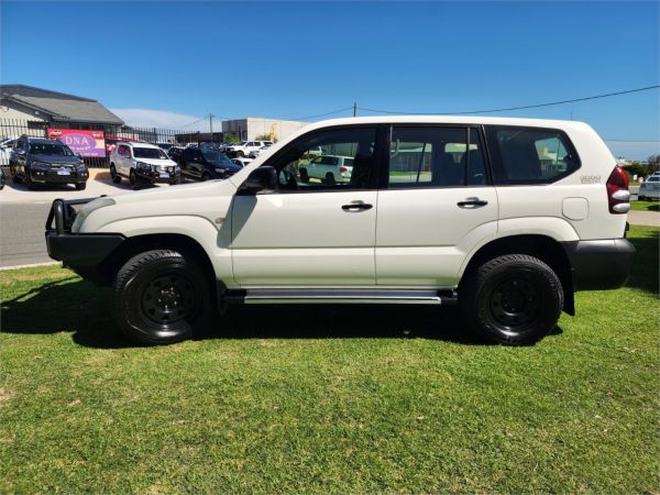 2005 TOYOTA LANDCRUISER 4D WAGON KZJ120R PRADO GX (4x4) image