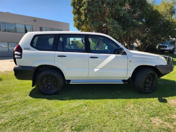 2005 TOYOTA LANDCRUISER 4D WAGON KZJ120R PRADO GX (4x4) image