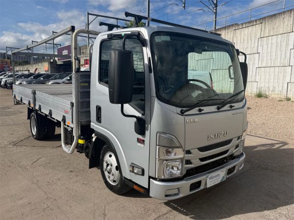2022 Isuzu N-Series NH NLR 45-150 image