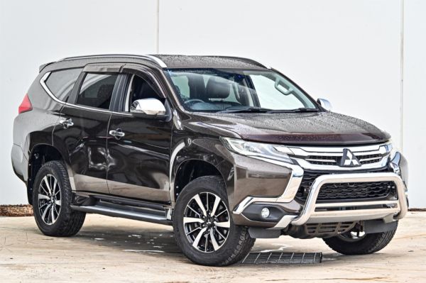 2015 Mitsubishi Pajero Sport Wagon QE MY16 GLS image