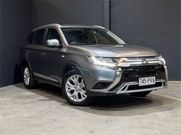 2020 MITSUBISHI OUTLANDER 4D WAGON ZL MY20 ES 7 SEAT (2WD) image