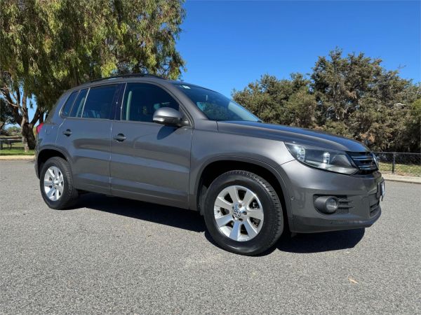 2013 VOLKSWAGEN TIGUAN 4D WAGON 5NC MY14 132 TSI PACIFIC image