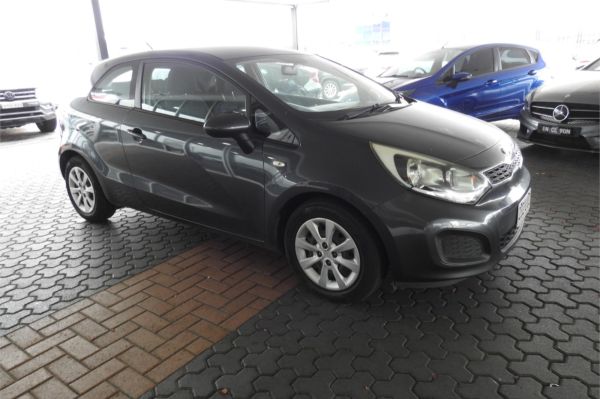 2014 KIA RIO 3D HATCHBACK UB MY14 S image