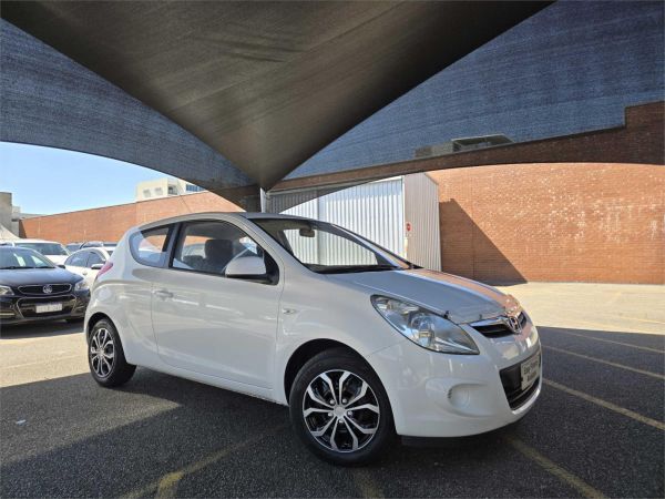 2011 Hyundai i20 Hatchback PB MY12 Active image