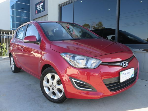 2015 HYUNDAI i20 5D HATCHBACK PB MY14 ACTIVE image