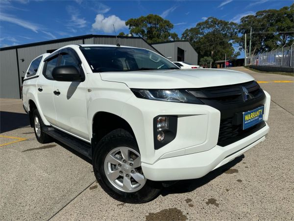 2022 Mitsubishi Triton Utility MR MY23 GLX+ image