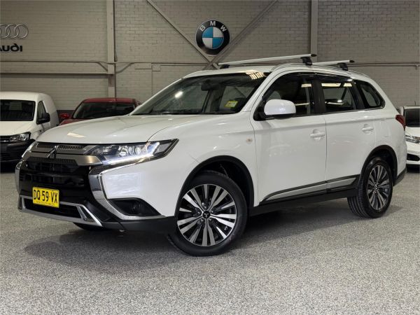 2018 Mitsubishi Outlander Wagon ZL MY19 ES image